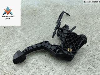 педаль сцепления Volkswagen Golf 5 поколение 2005, 1.4 л., бензин, МКПП, чёрный, хетчбэк 5 дв.