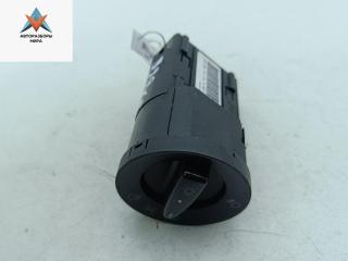 переключатель света Skoda Fabia 2 поколение (5J) [рестайлинг] 2010, 1.2 л., бензин, МКПП, красный, хетчбэк 5 дв., 3B0941531B