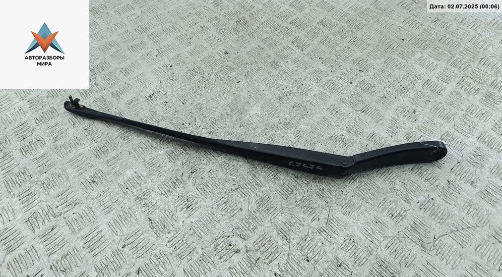 Щеткодержатель (поводок стеклоочистителя) передний BMW 5 серия F07/F10/F11 2012, 3.0 л., дизель, АКПП, чёрный, универсал, 7203156 - фото №1