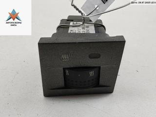 кнопка обогрева сидений Opel Signum C 2003, 3.0 л., дизель, АКПП, серый, хетчбэк 5 дв., 13138252