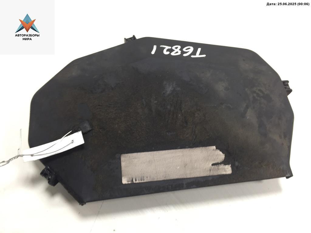 защита (кожух) ремня ГРМ Audi A4 B6 2003, 2.4 л., бензин, АКПП, чёрный, седан, 078109107T - фото №1