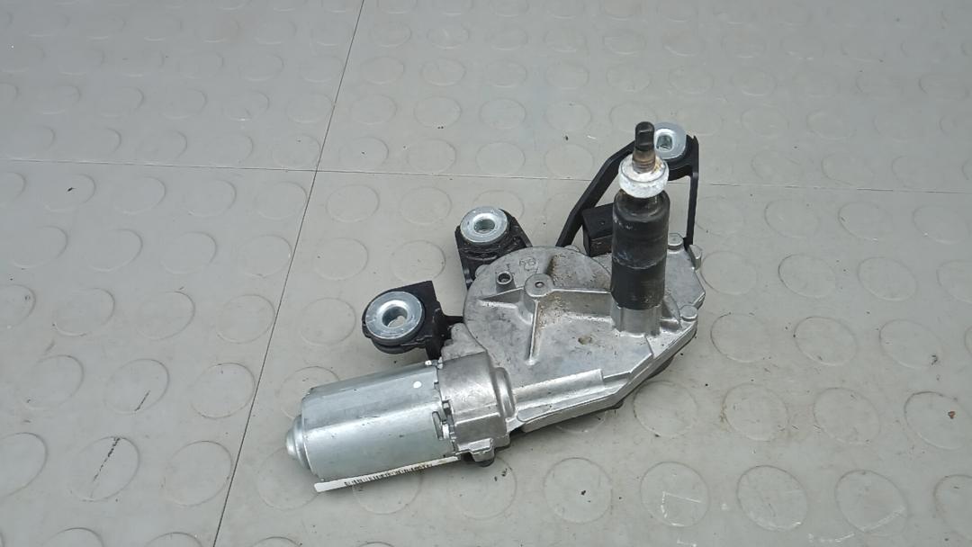 моторчик заднего стеклоочистителя (дворника) Volkswagen Touran 1 поколение 2004, 1.6 л., бензин, МКПП, минивэн, 1T0955711 - фото №1