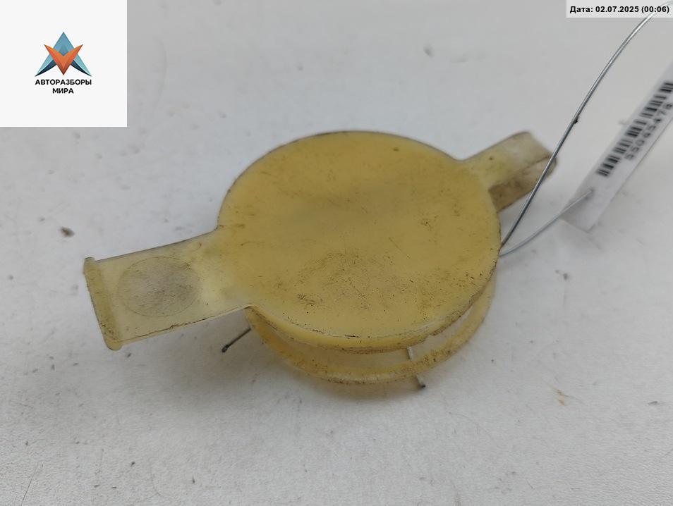 крышка бачка омывателя BMW 3 серия E36 1996, 1.6 л., бензин, МКПП, зелёный, хетчбэк 3 дв., 61661379054 - фото №1