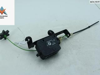 замок лючка топливного бака BMW 5 серия E60/E61 2004, 3.0 л., дизель, АКПП, синий, седан, 6923975