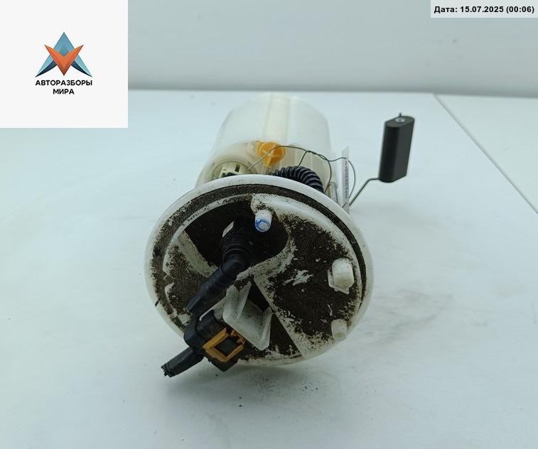 насос топливный Fiat Grande Punto 1 поколение 2007, 1.2 л., бензин, МКПП, синий, хетчбэк 5 дв., 55700362 - фото №1