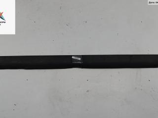 молдинг двери передней левой Volkswagen Passat B5 1998, 1.8 л., бензин, МКПП, красный, седан, 3B0854939B