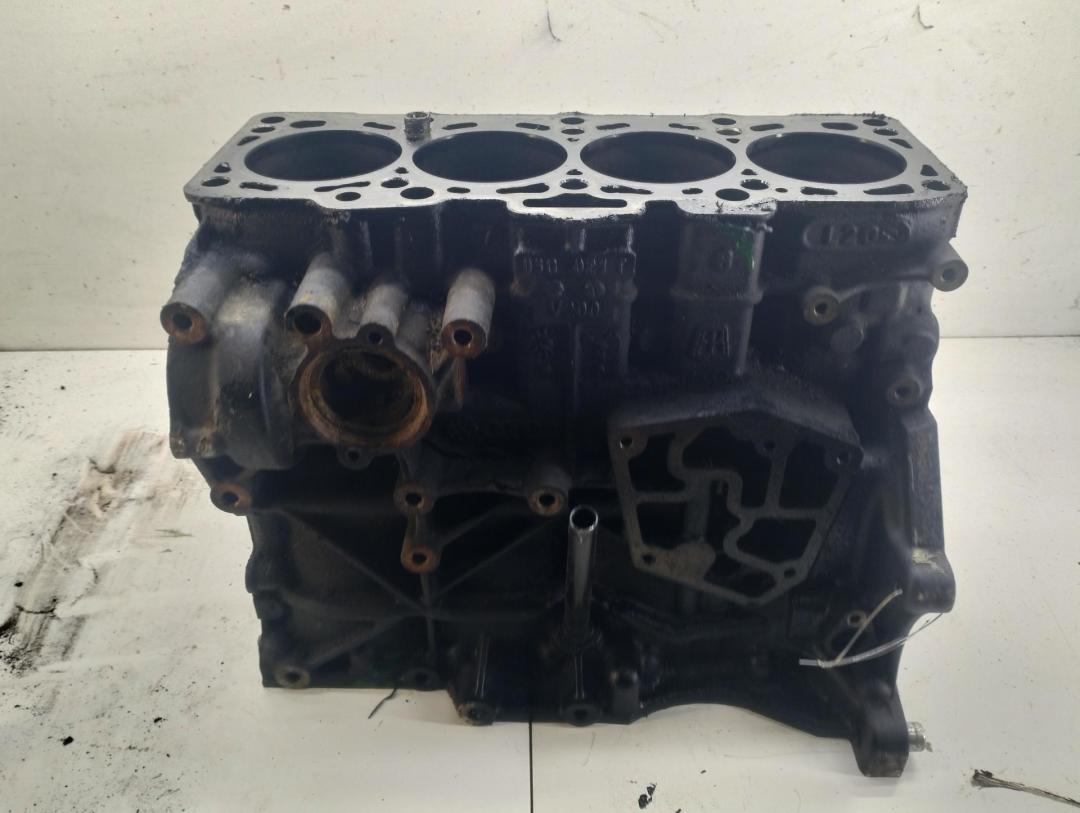 блок цилиндров Skoda Superb mk1 (B5) 2008, 2.0 л., дизель, МКПП, 03G121T