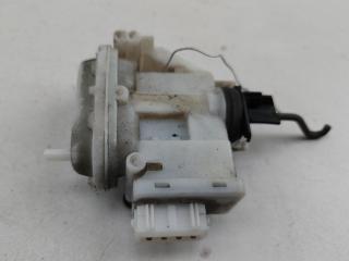активатор (привод) замка двери Volkswagen Passat B4 1996, 1.8 л., бензин, МКПП, красный, универсал, 3A0862153