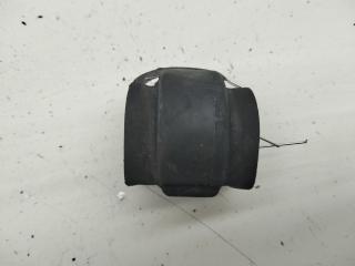 крепление стабилизатора / втулки стабилизатора Volkswagen Passat B5 [рестайлинг] 2001, 1.9 л., дизель, МКПП, серый, седан, 4D0411327H