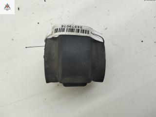 крепление стабилизатора / втулки стабилизатора Volkswagen Passat B5 [рестайлинг] 2001, 1.9 л., дизель, МКПП, серый, седан, 4D0411327H