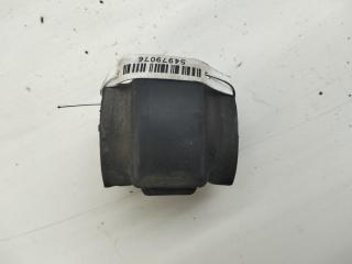 крепление стабилизатора / втулки стабилизатора Volkswagen Passat B5+ (GP) 2001, 1.9 л., дизель, МКПП, серый, седан, 4D0411327H