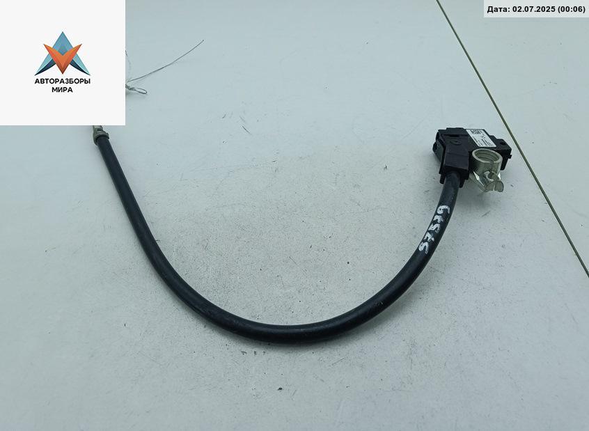 минусовой провод аккумулятора BMW 5 серия F07/F10/F11 2012, 3.0 л., дизель, АКПП, чёрный, универсал, 7644654 - фото №1