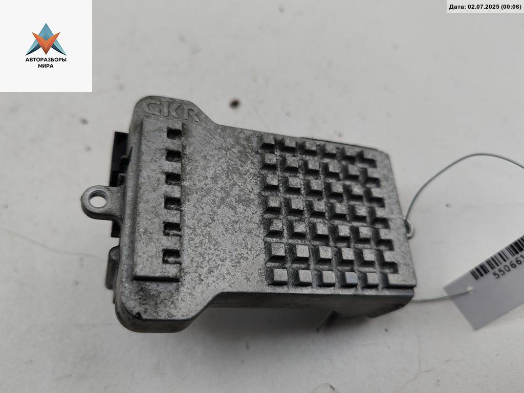 сопротивление печки Mercedes-Benz C-Класс W203/S203/CL203 2002, 2.2 л., дизель, МКПП, синий, седан, A2038214058 - фото №1