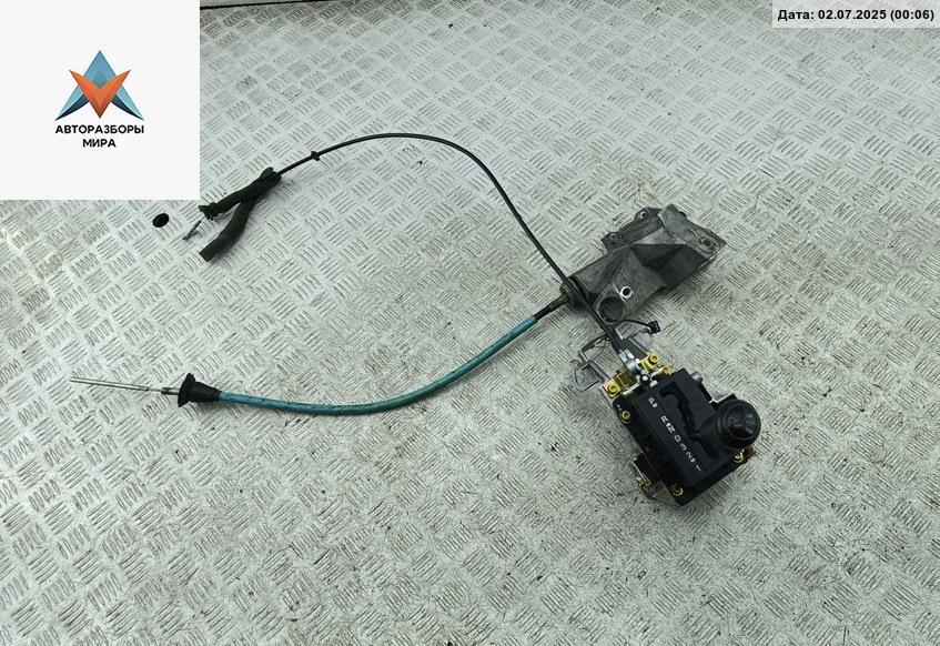 кулиса Audi 100 4A/C4 1992, 2.3 л., бензин, АКПП, красный, седан, 4A1713109D - фото №1