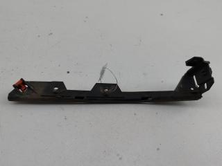 кронштейн переднего бампера Opel Signum 2003, 2.2 л., дизель, МКПП, чёрный, хетчбэк 5 дв., 13140761