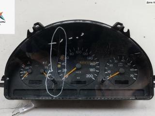 приборная панель Mercedes-Benz M-Class ML W163 1998, 2.3 л., бензин, МКПП, чёрный, внедорожник 5 дв., 1635400947