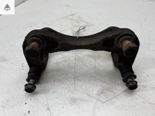 скоба суппорта Hyundai Matrix 1 поколение [рестайлинг] 2005, 1.6 л., бензин, МКПП, чёрный, минивэн