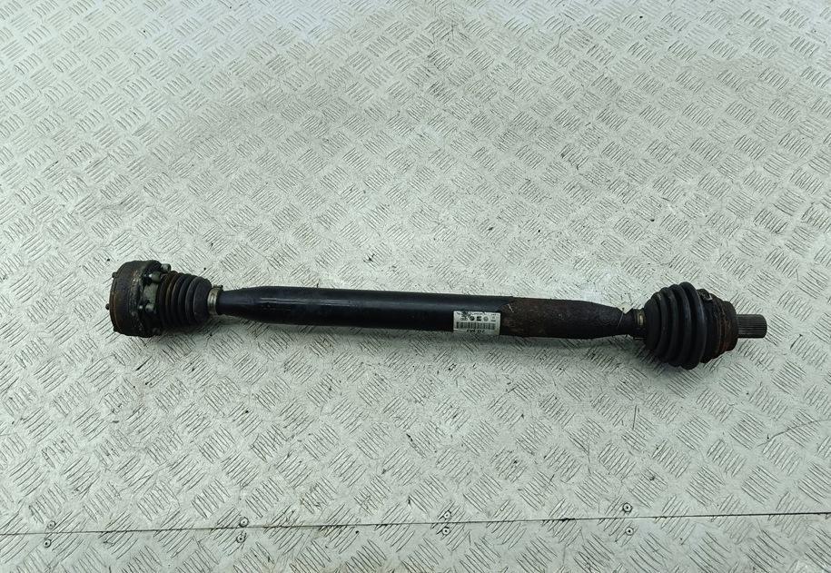 полуось передняя правая (приводной вал, ШРУС) Volkswagen Golf-5 2005, 1.4 л., бензин, МКПП, чёрный, хетчбэк 5 дв.