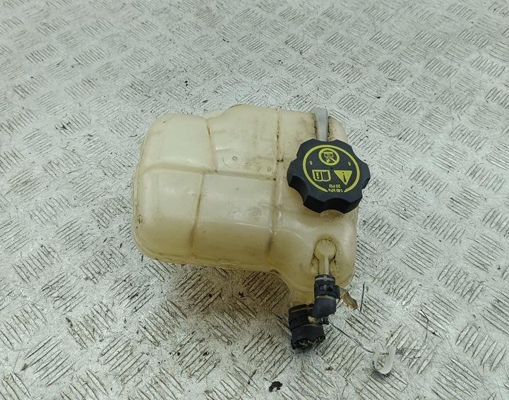 бачок расширительный Opel Astra J 2013, 1.7 л., дизель, 13393368
