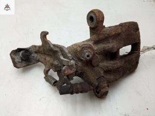 суппорт задний правый Nissan Almera N16 [рестайлинг] 2002, 1.8 л., бензин, МКПП, серый, хетчбэк 3 дв.