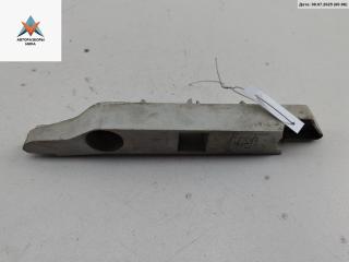 кронштейн переднего бампера Ford Focus 2 поколение [рестайлинг] 2009, 1.6 л., дизель, МКПП, белый, универсал, 8M5117D958AD