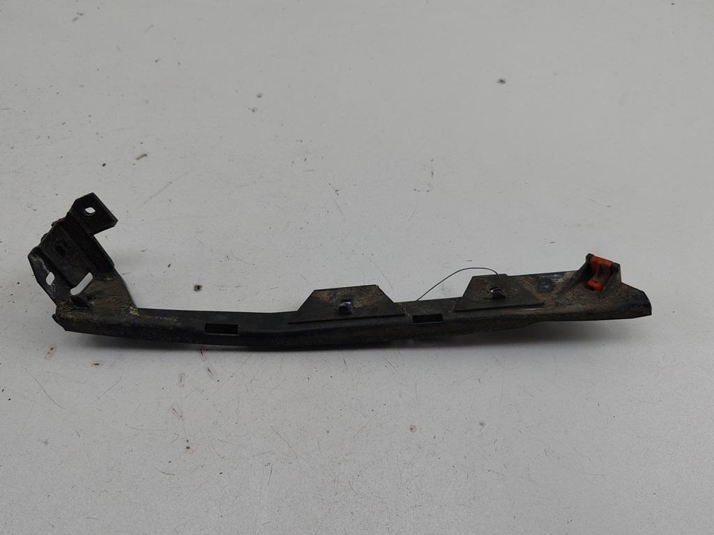 кронштейн переднего бампера Opel Vectra C 2005, 1.6 л., бензин, МКПП, серый, хетчбэк 5 дв., 13140760