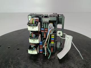 блок предохранителей Peugeot 207 1 поколение 2008, цвет, 9667199780