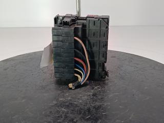 блок предохранителей Peugeot 307 1 поколение 2004, цвет, 9657608780