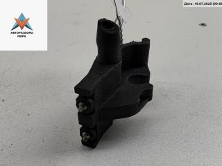 форсунка омывателя лобового стекла Nissan Primera P12 2003, 2.0 л., бензин, МКПП, серый, хетчбэк 5 дв.