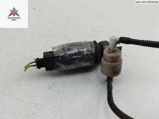 насос (моторчик) омывателя стекла Volkswagen Sharan 1 поколение [2-й рестайлинг] 2004, серый, минивэн, 1J0973722