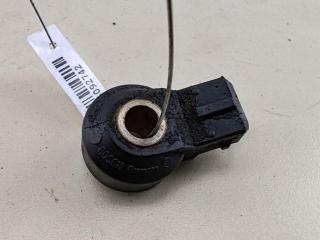 датчик детонации Volkswagen Bora 1999, 2.3 л., бензин, МКПП, чёрный, универсал, 261231045