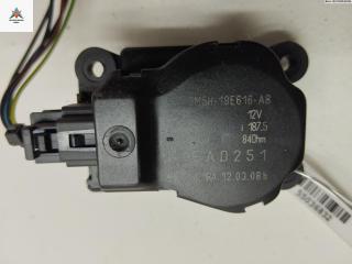 моторчик заслонки печки Ford Focus 2 поколение [рестайлинг] 2008, 2.0 л., бензин, МКПП, синий, хетчбэк 3 дв., 3M5H19E616AB