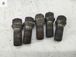 болт колесный Volkswagen Passat B5 [рестайлинг] 2004, 1.9 л., дизель, МКПП, серый, универсал, 8D0601139D