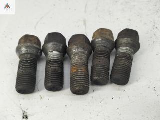 болт колесный Volkswagen Passat B5 [рестайлинг] 2004, 1.6 л., бензин, МКПП, чёрный, универсал, 8D0601139D