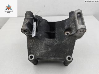 кронштейн генератора BMW 3 серия E46 1999, 1.9 л., бензин, МКПП, красный, седан