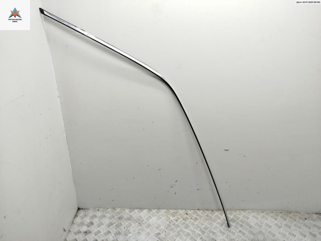 молдинг (накладка кузовная) BMW 5 серия E34 1990, 2.5 л., бензин, МКПП, синий, седан - фото №1