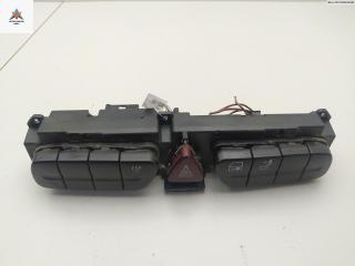 кнопка аварийной сигнализации Mercedes-Benz C-Класс W203/S203/CL203 2003, 2.2 л., дизель, МКПП, синий, седан, 2038215679