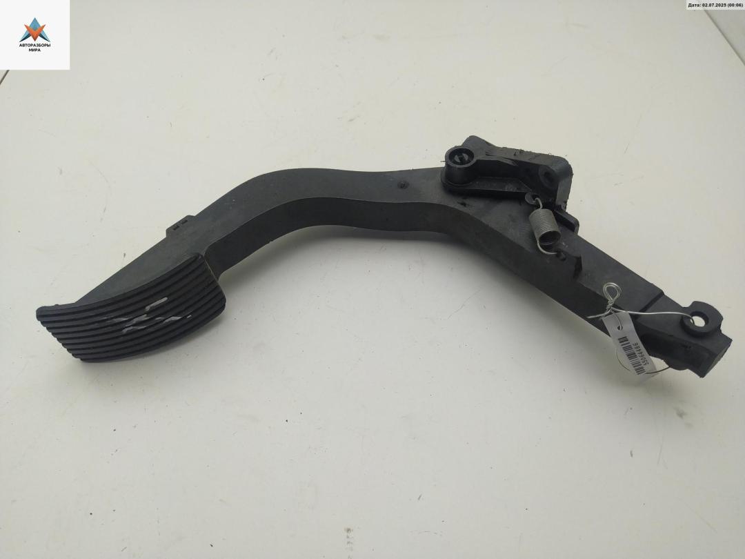 педаль Mercedes-Benz M-Class ML W163 1998, 2.3 л., бензин, МКПП, чёрный, внедорожник 5 дв., 1633000704 - фото №1