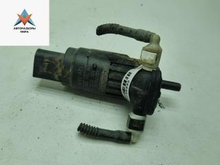 насос (моторчик) омывателя стекла Volkswagen Caddy 3 поколение 2009, красный, фургон, 1K6955651