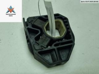 кронштейн радиатора Volkswagen Touran 1 поколение 2005, 1.9 л., дизель, МКПП, синий, минивэн, 1Z0121367B