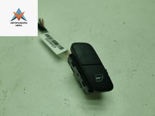 кнопка стеклоподъемника переднего правого Volkswagen Polo 4 поколение [рестайлинг] 2007, 1.2 л., бензин, МКПП, синий, хетчбэк 3 дв., 6Q0959856