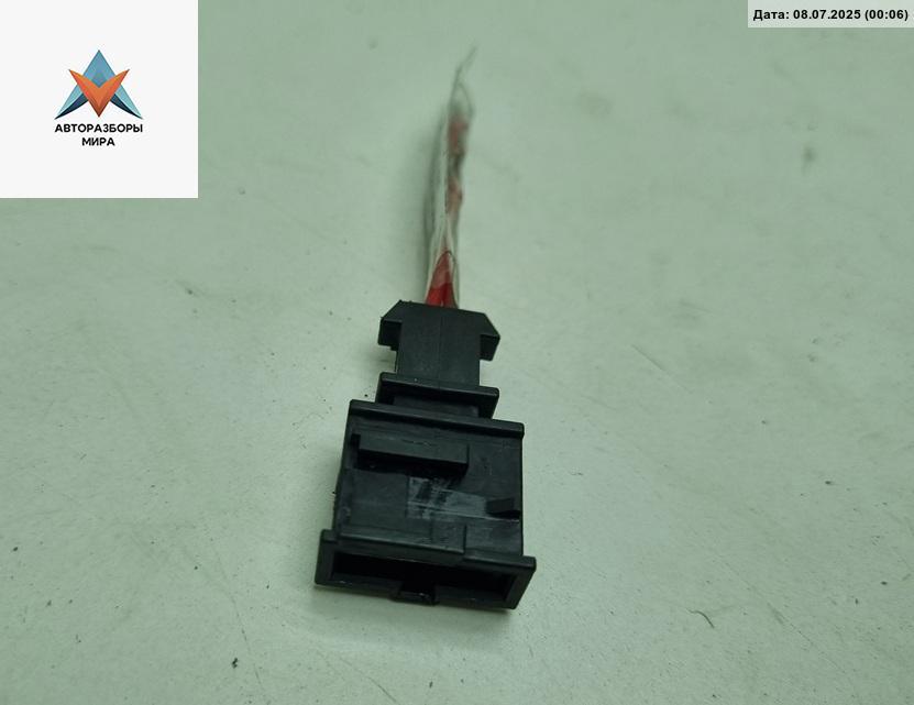 разъем (фишка) проводки Volkswagen Passat B6 2006, 2.0 л., дизель, МКПП, чёрный, универсал, 3B0972712 - фото №1