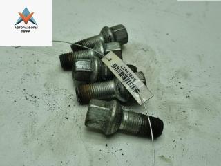 болт колесный Skoda Fabia 1 поколение (6Y) 2002, 1.2 л., бензин, МКПП, синий, хетчбэк 5 дв.