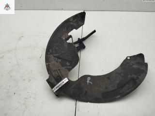 защитный кожух тормозного механизма Peugeot 407 1 поколение 2007, 2.2 л., дизель, МКПП, чёрный, универсал