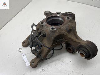 Цапфа задняя (ось ступицы) Kia Sportage 3 поколение 2012, 2.0 л., бензин, МКПП, чёрный, внедорожник 5 дв.