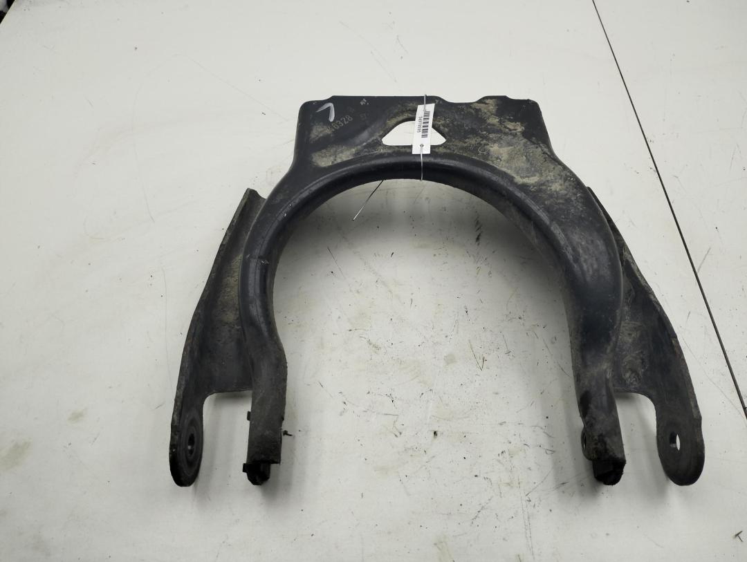 рычаг передний левый Peugeot 407 2007, 2.2 л., дизель, МКПП, чёрный, универсал