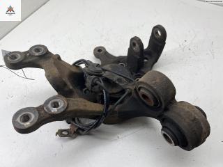 Цапфа задняя (ось ступицы) Kia Sportage 3 поколение 2012, 2.0 л., бензин, МКПП, чёрный, внедорожник 5 дв.