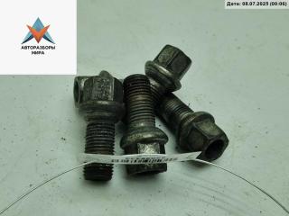 болт колесный Volkswagen Passat B6 2008, 1.8 л., бензин, МКПП, чёрный, универсал