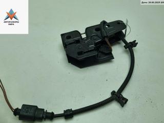 замок капота Volkswagen Touran 1 поколение 2005, 1.9 л., дизель, МКПП, синий, минивэн