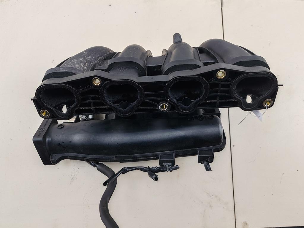 коллектор впускной Nissan Primera P12 2003, 2.0 л., бензин, хетчбэк 5 дв.
